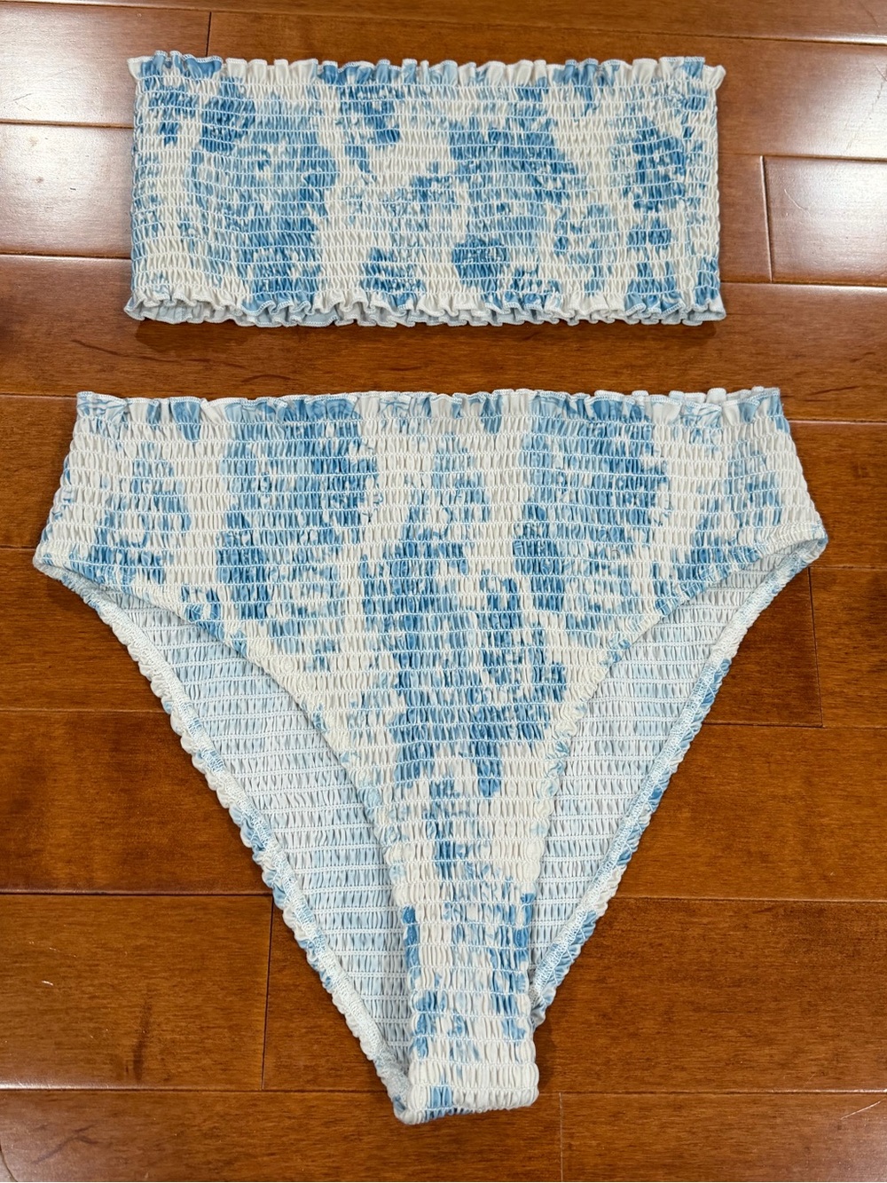 Reformation White Blue Floral Smocked High Waist Ventura Bikini Swim Bottom Sz L